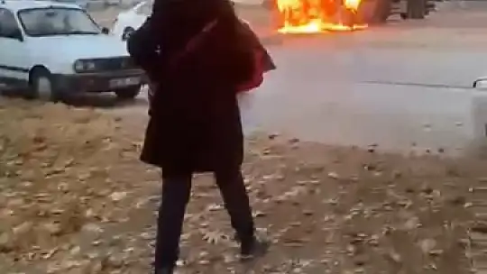 Şanlıurfa'da korku dolu tır yangını