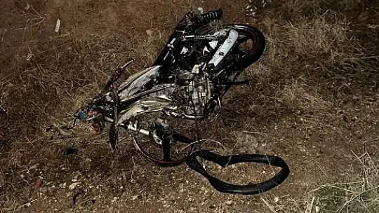 Şanlıurfa'da otomobil ile motosiklet çarpıştı: 2 ölü