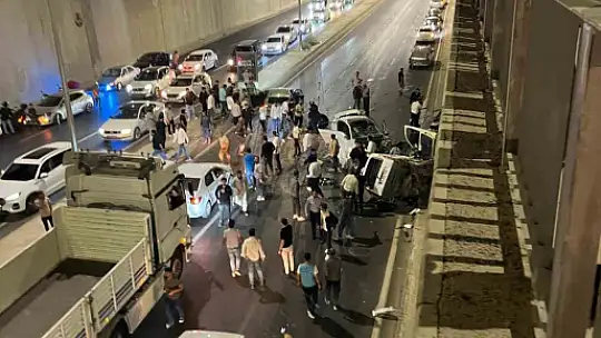 Şanlıurfa'da trafik kazasında ağır yaralanan sürücü öldü: 4 yaralı