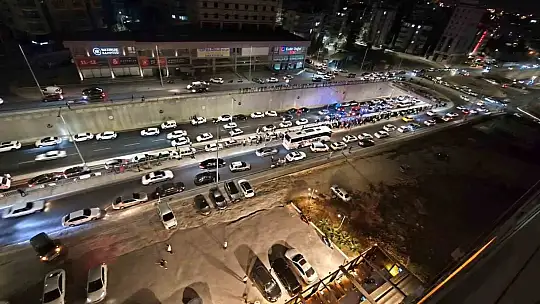 Şanlıurfa'da zincirleme kaza: 1'i ağır 5 yaralı
