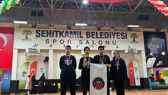 Satrançta Gaziantep'in hamle Şampiyonu GKV Özel Liseleri