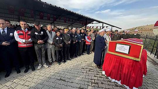 Şehit Piyade Uzman Çavuş Mustafa Aslan son yolculuğuna uğurlandı
