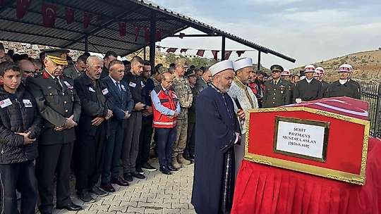 Şehit Piyade Uzman Çavuş Mustafa Aslan son yolculuğuna uğurlandı