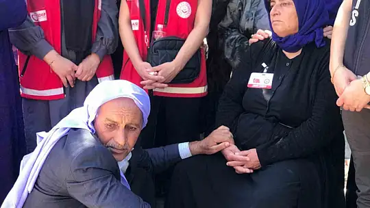Şehit polis memleketi Şanlıurfa'da gözyaşları arasında defnedildi