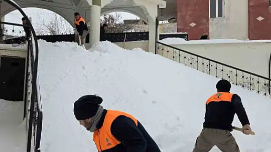 Şehitkamil'de camiler ibadete hazır