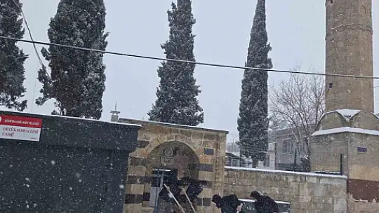 Şehitkamil'de camiler ibadete hazır