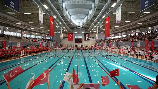 Şehitkamil'de çocuklar Alleben ile hem öğrendi hem serinledi