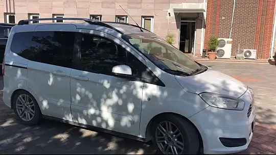 Sesinden rahatsız olduğu 9 yaşındaki üvey oğlunu öldürdüğü 9 yıl sonra ortaya çıktı