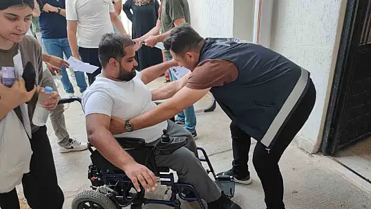 Sınav alanına erken gelmesine rağmen sınava giremedi