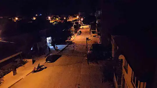 Sındırgı'da 4 büyüklüğünde deprem