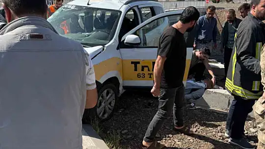 Siverek'te hastane kavşağında kaza: 4 yaralı