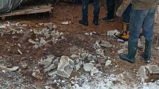 Siverek'te kar felaketi: Ahırlar ve sanayi sitelerinde çatılar çöktü