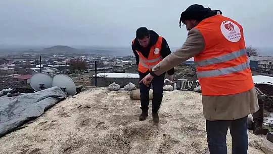 Siverek'te mağdur aileye hayırseverlerden destek