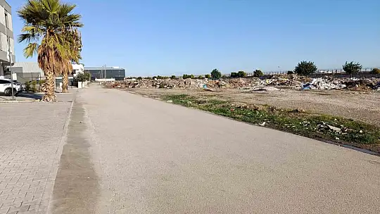 Sokak ortasında vahşice öldürüldü: 19 yaşındaki genç defalarca bıçaklandı