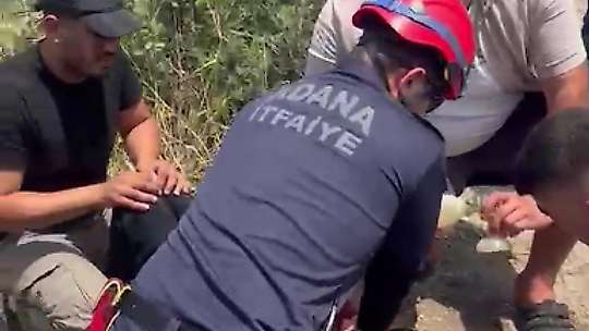 Sulama kanalına devrilen otomobildeki anne ve oğlu hayatını kaybetti