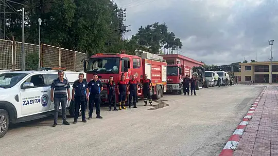 Suriye'de 11 gün süren alevleri kontrol altına alan ekipler konvoyla sirenler eşliğinde Hatay'a döndüler