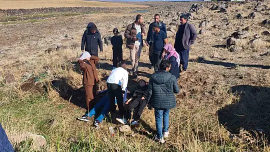 Takla atan otomobilde aynı aileden 4 kişi ağır yaralandı