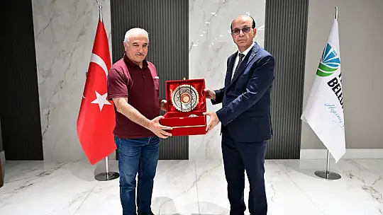 Tarihe Işık Tutan Kitap Yeşilyurt Belediyesi'nden