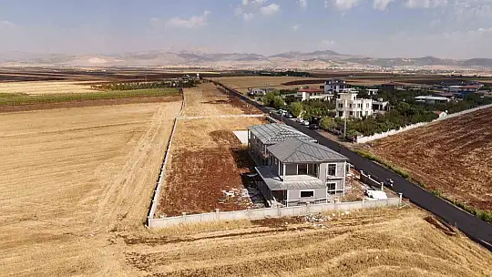 Adıyaman'da o arazilere yapılan bağ evlerinin inşaatı mühürlendi