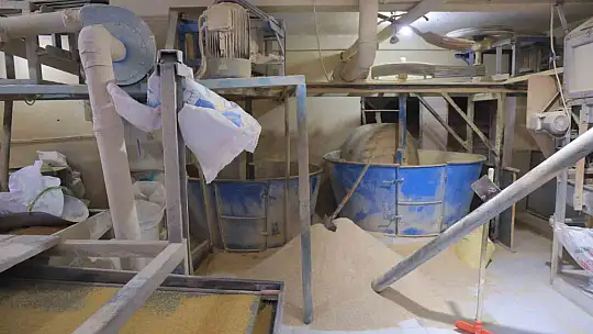 Taş değirmenler zamana direniyor