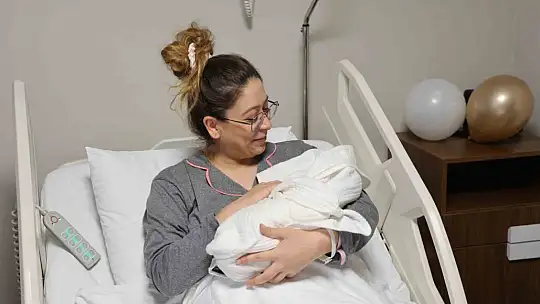 Tekrarlayan düşüklerin ardından gelen mutluluk