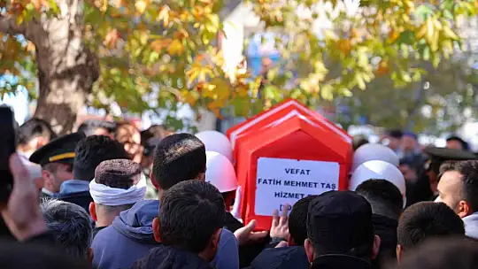 Terhis olduktan 5 gün sonra vefat eden genç son yolculuğuna uğurlandı