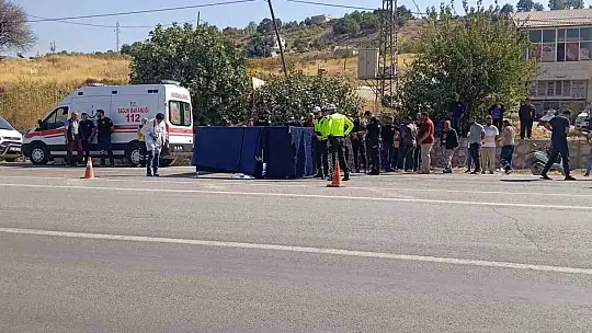 Adıyaman Gölbaşı'nda tırın çarptığı kadın hayatını kaybetti
