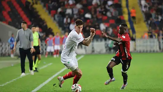 Trendyol Süper Lig: Gaziantep FK: 3 - Antalyaspor: 2 (Maç sonucu)