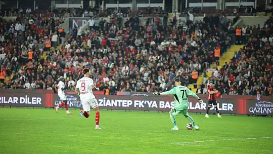 Trendyol Süper Lig: Gaziantep FK: 3 - Antalyaspor: 2 (Maç sonucu)