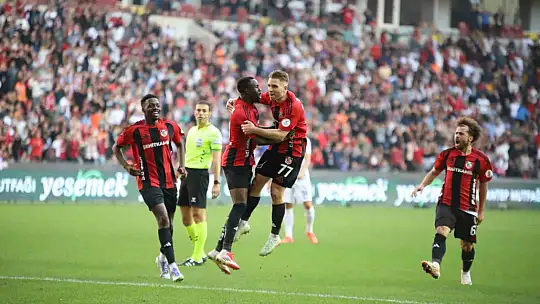 Trendyol Süper Lig: Gaziantep FK: 2 - Çaykur Rizespor: 2 (Maç sonucu)
