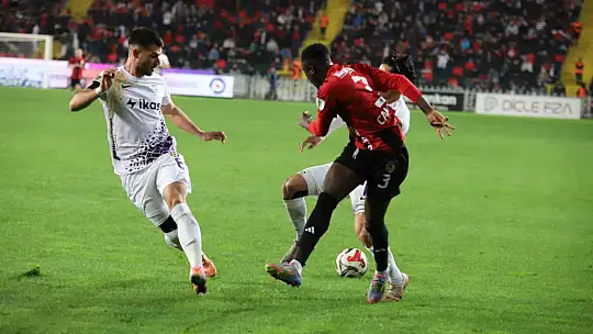 Trendyol Süper Lig: Gaziantep FK: 1 - Eyüpspor: 2 (Maç sonucu)