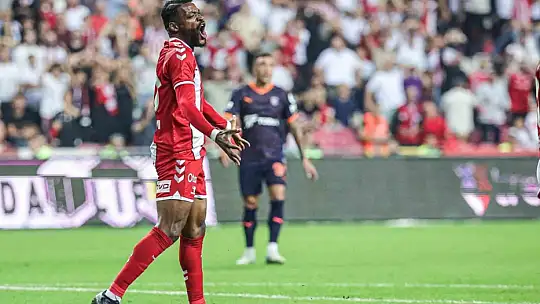 Trendyol Süper Lig: Samsunspor: 2 - RAMS Başakşehir: 0 (Maç sonucu)
