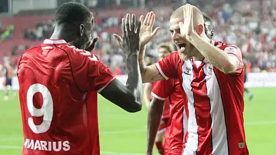 Trendyol Süper Lig: Samsunspor: 2 - RAMS Başakşehir: 0 (Maç sonucu)