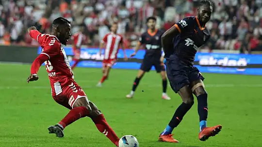 Trendyol Süper Lig: Samsunspor: 2 - RAMS Başakşehir: 0 (Maç sonucu)