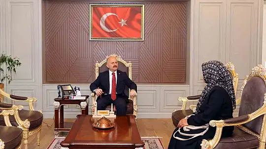 Vali Varol vatandaşların taleplerini dinleniyor