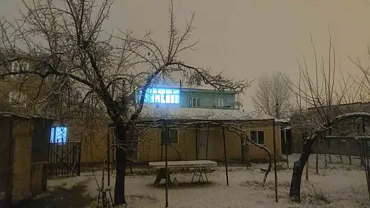 Kar yağışı buzlanma ve sis sebebiyle Van'da eğitime 1 gün ara