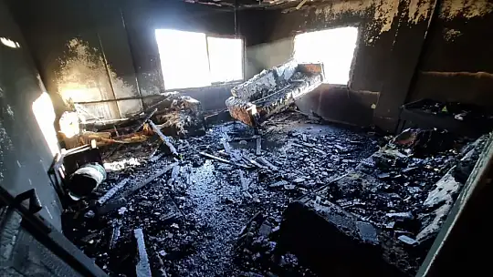 Yangında evi küle dönen yaşlı kadının cenazesine ulaşıldı