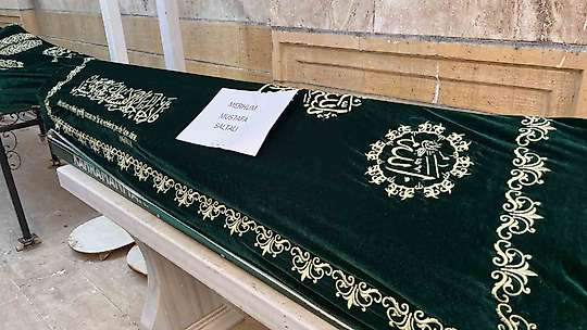 Yangında hayatını kaybeden engelli 3 kardeş toprağa verildi