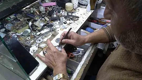 Yarım asırdır zamana ayar veriyor