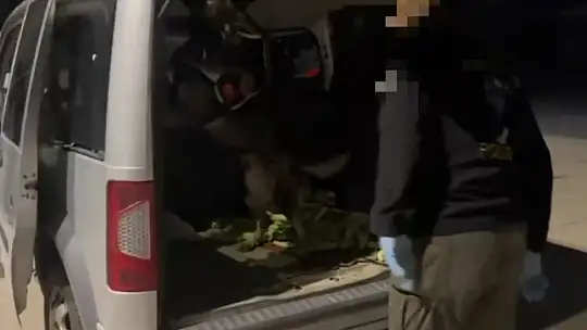 Yedek lastikten uyuşturucu çıktı: 2 tutuklama