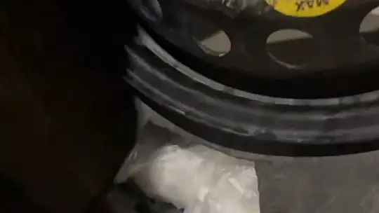 Yedek lastikten uyuşturucu çıktı: 2 tutuklama