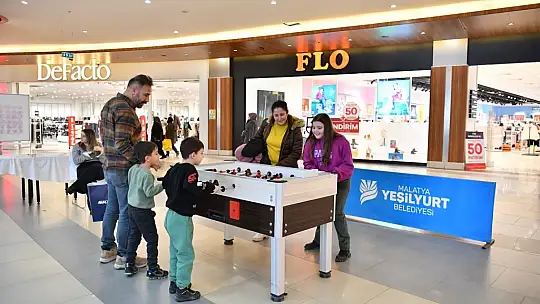 Yeşilyurt Belediyesi geleneksel AVM sömestr spor şenliği başlattı