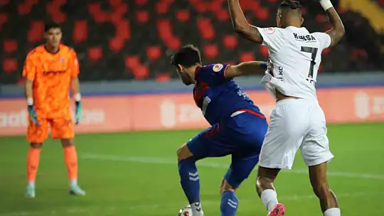 Ziraat Türkiye Kupası: Gaziantep FK: 2 - Karabük İdmanyurduspor: 0