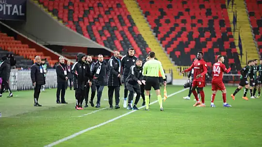 Ziraat Türkiye Kupası: Gaziantep FK: 0 - Kocaelispor: 0 (İlk yarı)