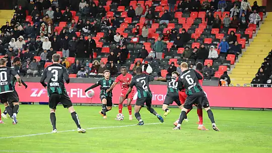 Ziraat Türkiye Kupası: Gaziantep FK: 0 - Kocaelispor: 0 (İlk yarı)