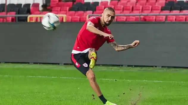 Samsunspor'un o futbolcusuna Boluspor kancayı taktı
