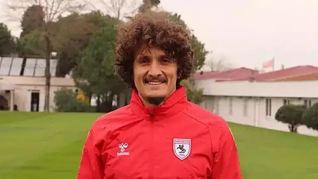 Samsunspor'un kaptanı takımdan ayrıldı o ekiple 2 yıllık anlaşma sağladı