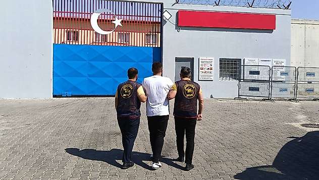 11 yıl kesinleşmiş hapis cezasıyla aranan şahıs yakalandı