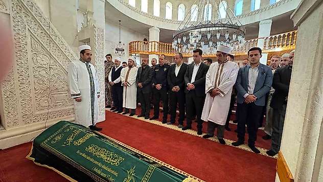 15 Temmuz şehidinin babası dualarla toprağa verildi
