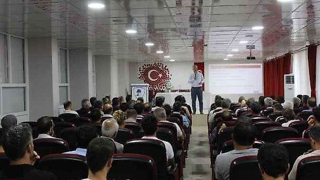 'Temel Eğitimde 10 Bin Okul' Projesi Değerlendirme Toplantısı Yapıldı